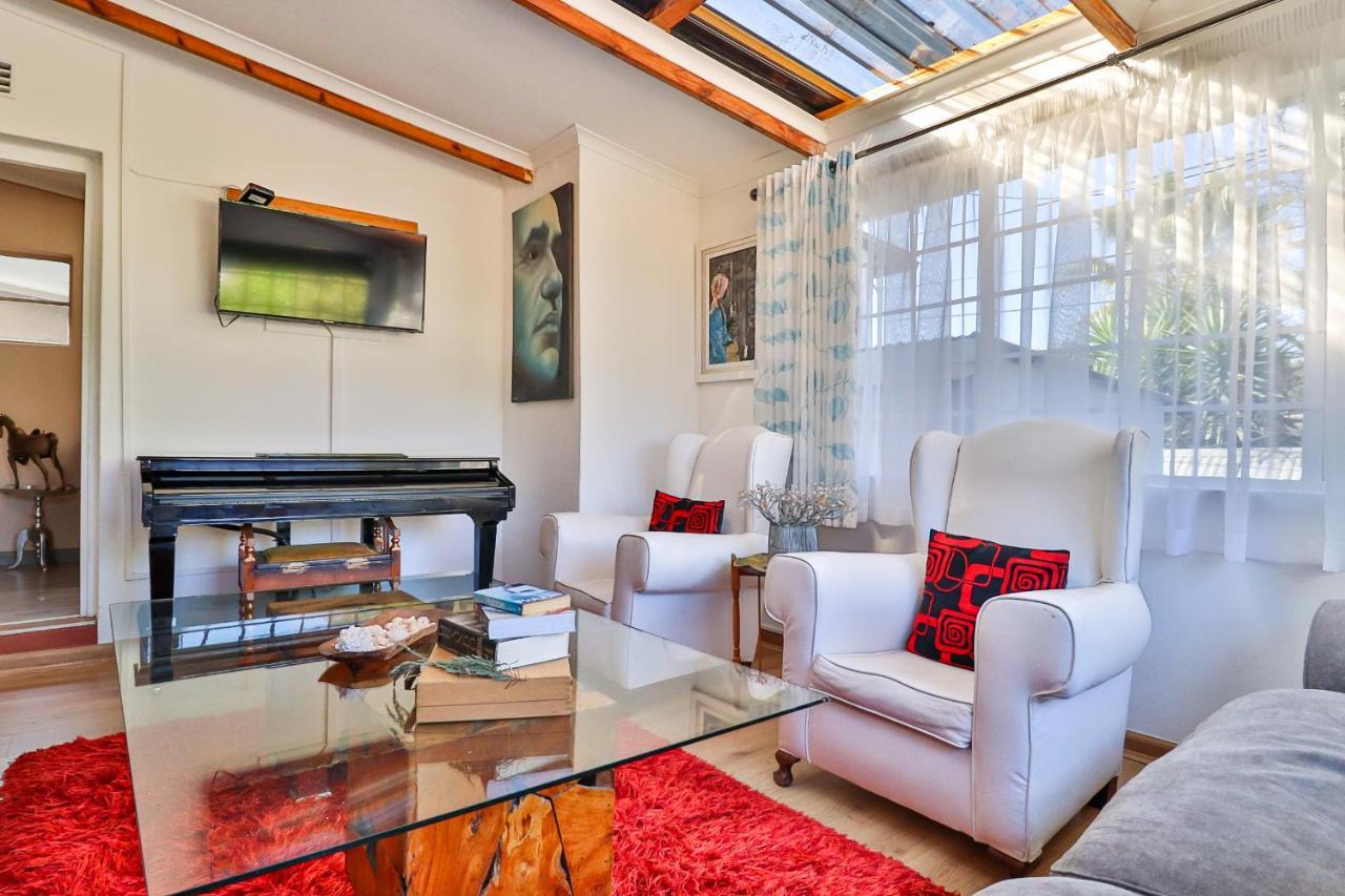 Sunbury Bed And Breakfast Joanesburgo Exterior foto