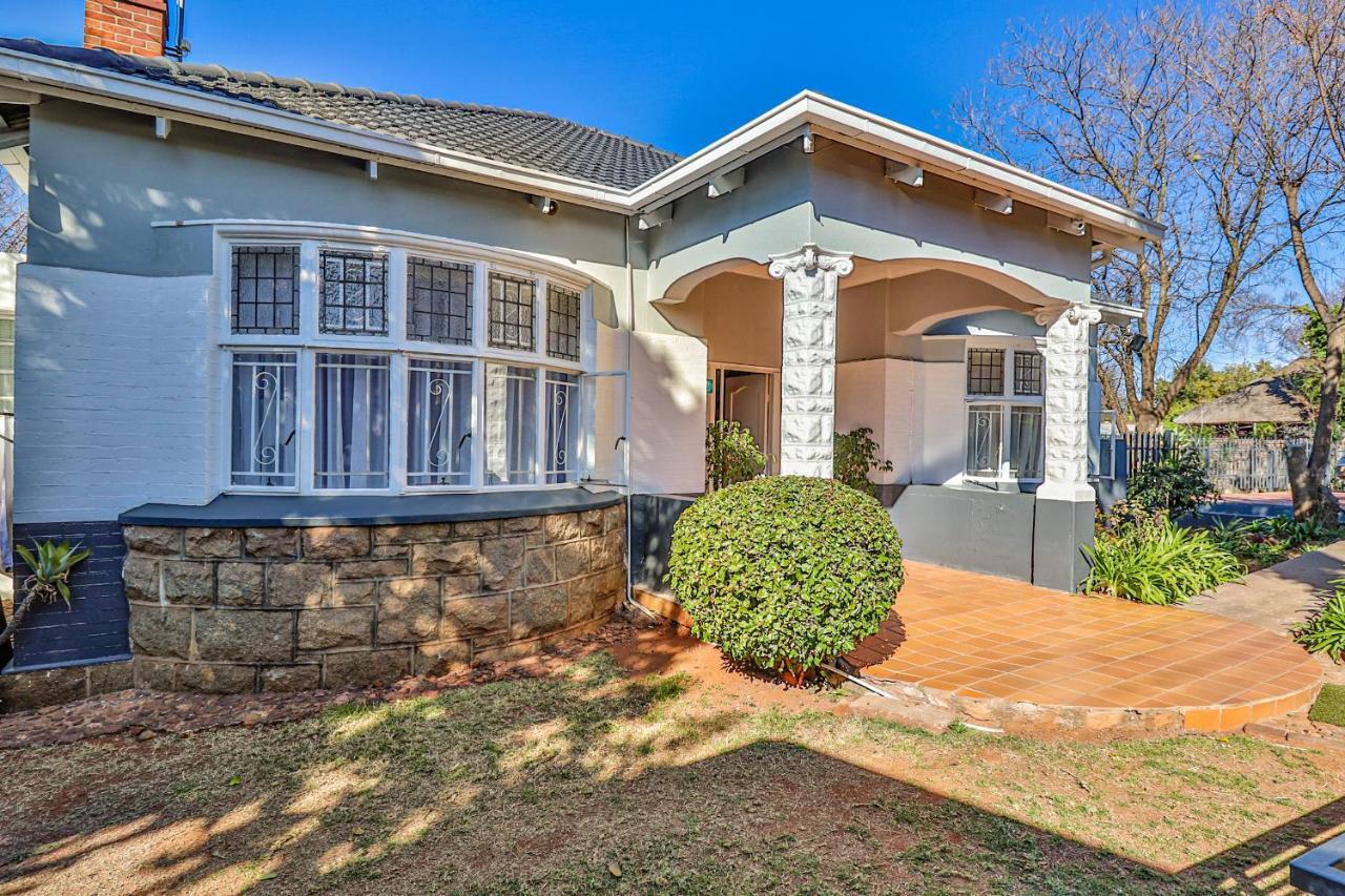 Sunbury Bed And Breakfast Joanesburgo Exterior foto